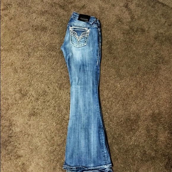 Jeans - Picture 2 of 5